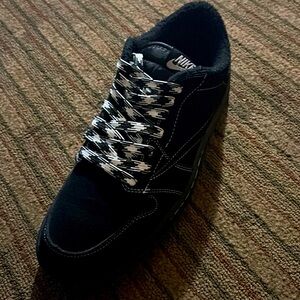 Jordan Travis Scott once’s us size 8 with all laces
